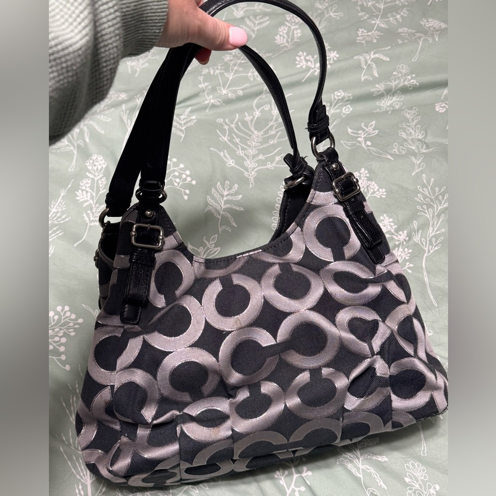 Coach Black and Gray Patterned Shoulder Bag - Picture 4 of 7